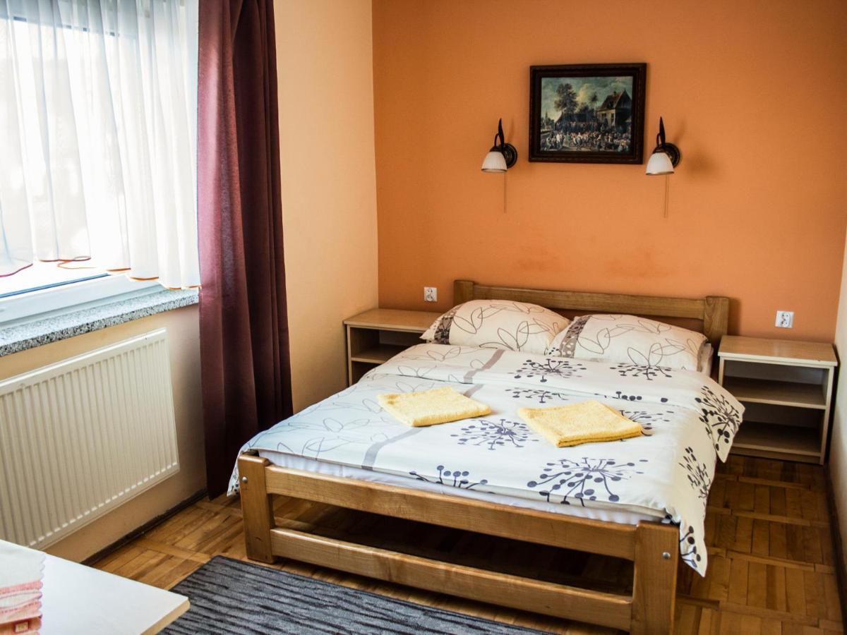 Zajazd Zacisze Rymanów-Zdrój Buitenkant foto