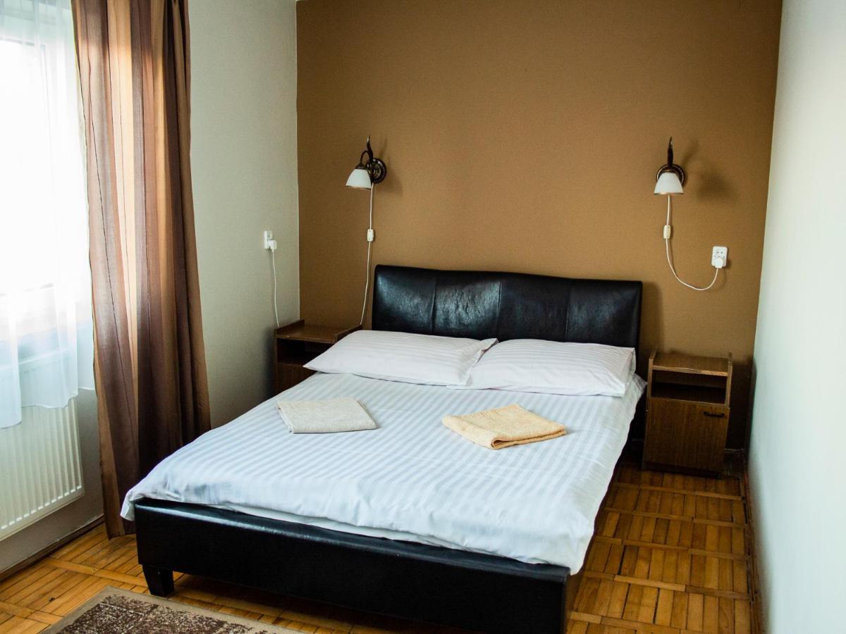Zajazd Zacisze Rymanów-Zdrój Buitenkant foto