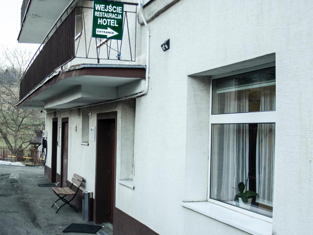 Zajazd Zacisze Rymanów-Zdrój Buitenkant foto